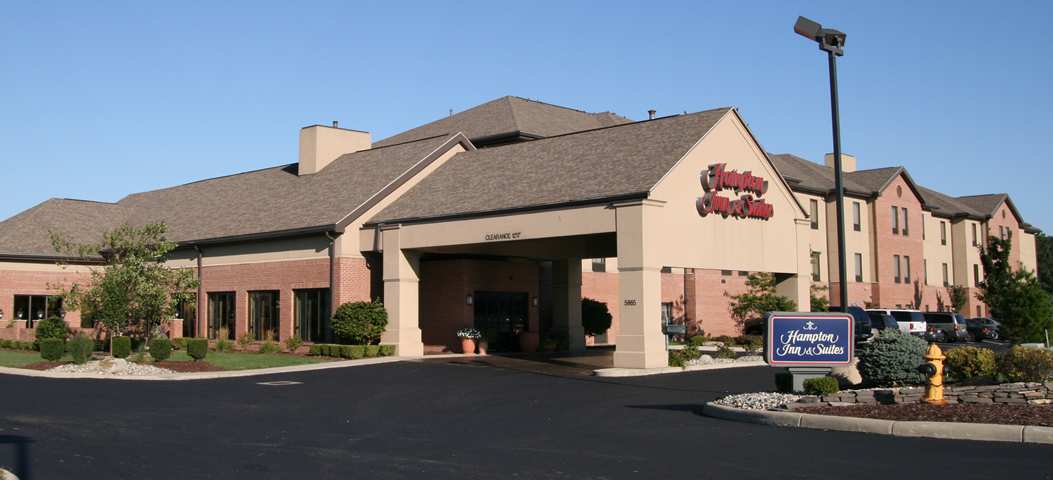 Comfort Inn & Suites Toledo Exterior foto